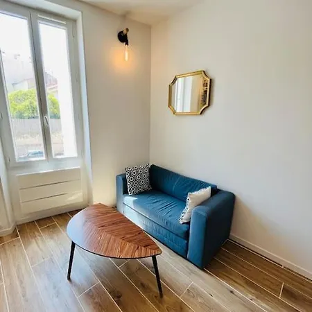 Superbe Appartement Au Coeur Du Mourillon Refais A Neuf Proche Des Plage Toulon Exterior photo